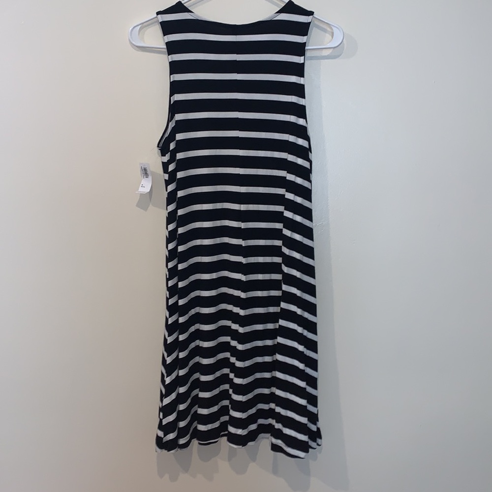 Womens old navy black and white striped dress  size medium petite NWT - Picture 5 of 5